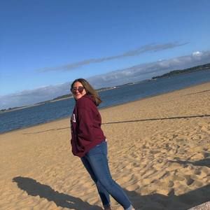 Meet your Posher, Natalie